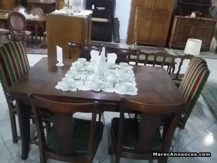 Salle à manger - الدار البيضاء