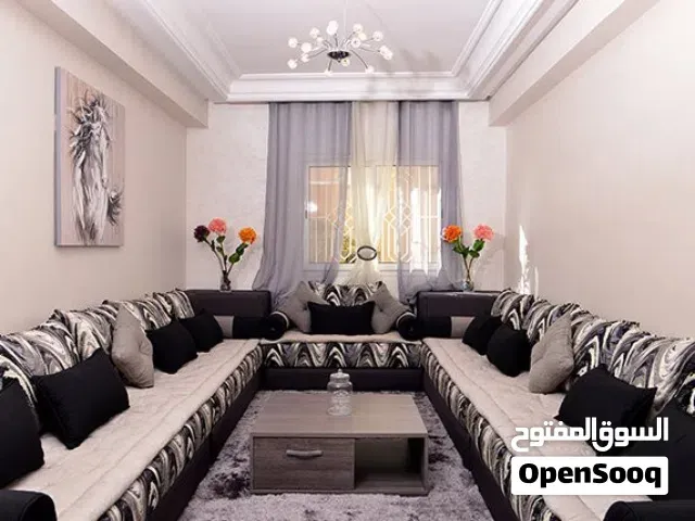 شقه 77م  للايجار اليومي في مراكش تانسيفت جيليز مفروشة تحتوي على صالون مغربي و مسبح و انترنت ومكيف. - مراكش