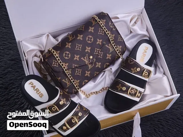 صاكlv + صندالة  بحلة جديدة - مكناس