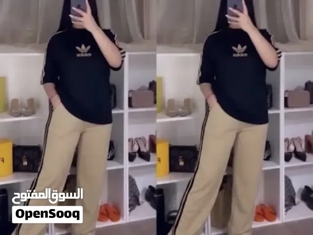 طقم رياضي كاجوال ومريح مكون من قطعتين بتصميم عصري وأنيق موديل الأكثر طلباااااا فى الملابس الرياضية - الدار البيضاء