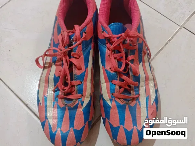 Chaussure de foot Adidas F50 Terrain Pointure 42 - وجدة