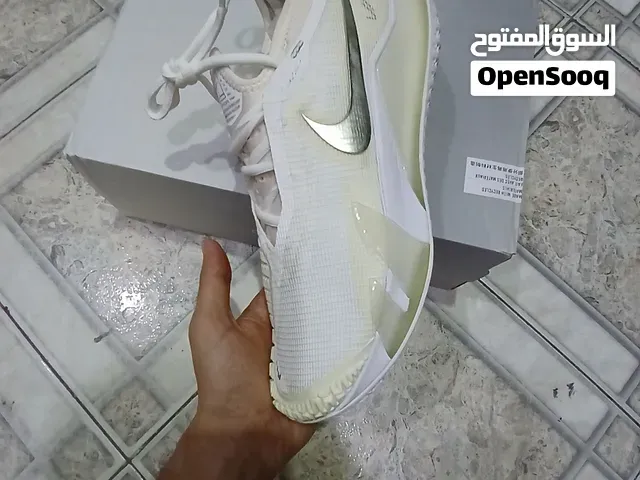 Nike Court React vapor  Original  Pointure 40 #original_Kenitra حذاء رياضي اوريجينال مستورد من أوروب - القنيطرة