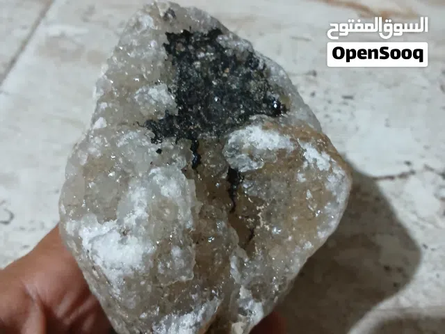 حجر شبه كريم - أكادير