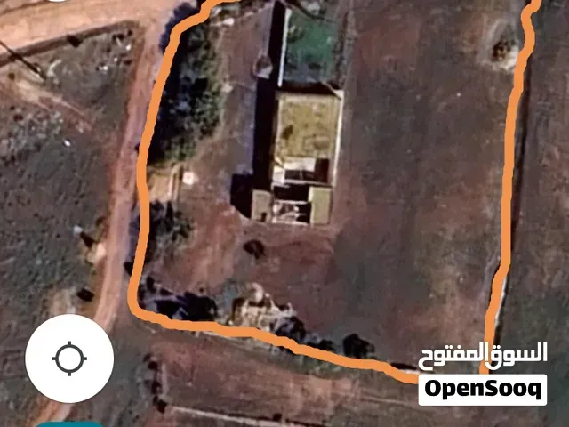 الأرض الملكية للبيع فيها دار للبيع في الحوزية الجديدة - الجديدة
