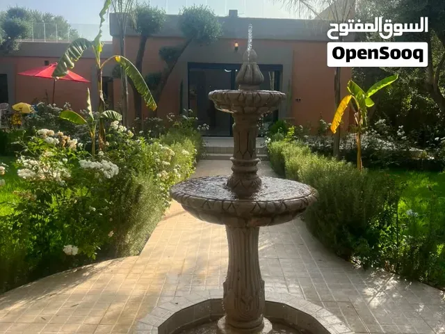 فيلا للبيع محفضة مساحة 1400 متر مربع - مراكش