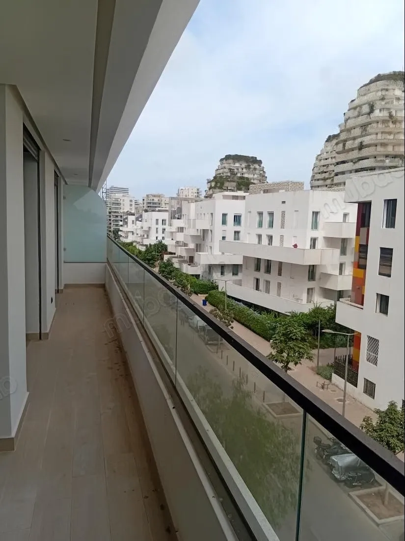 Appartement Neuf Jamais habité à louer à CFC - الدار البيضاء
