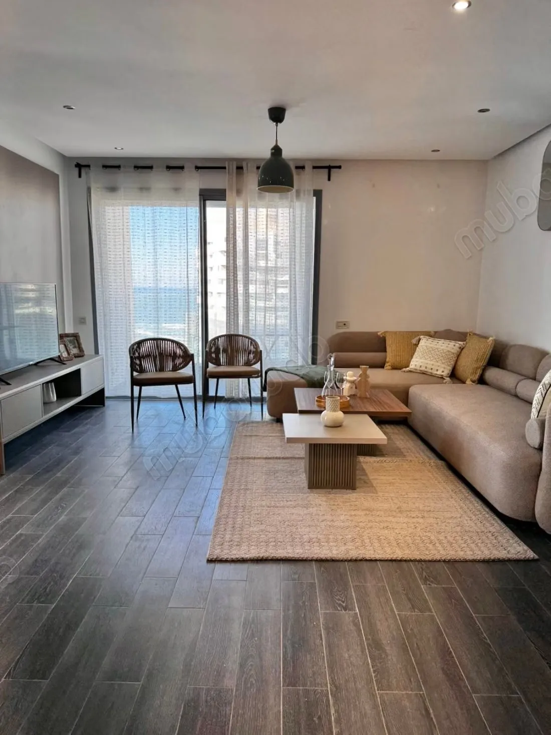 Louez cet appartement à Ain Diab. 
Surface totale 80 m² - الدار البيضاء (3)