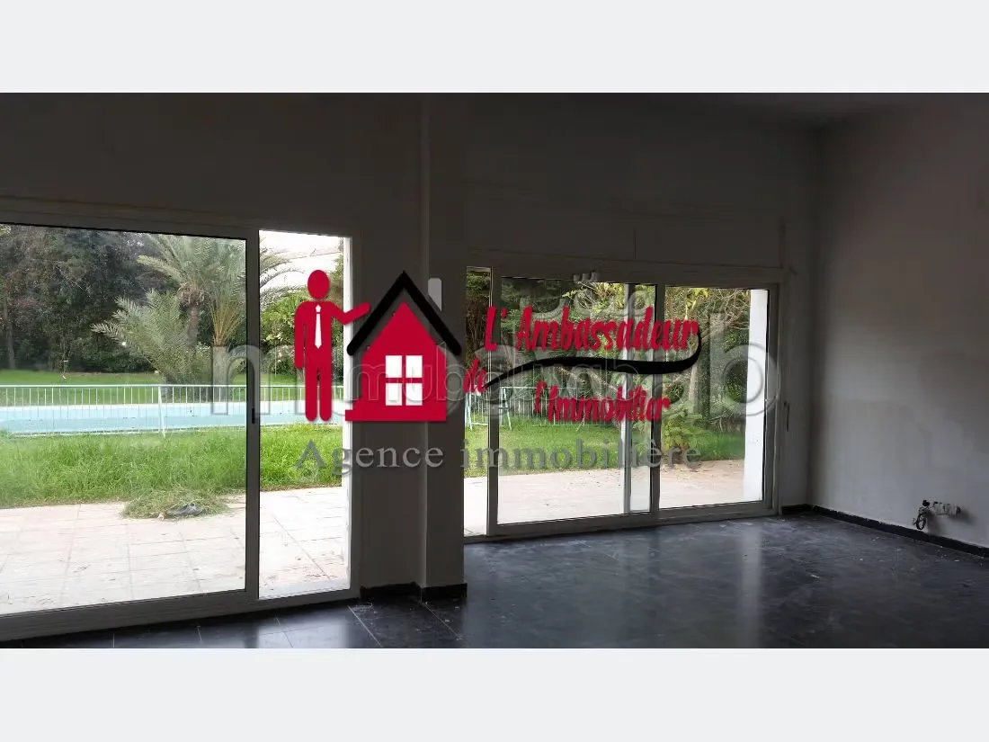 Villa de 1025m² en pleine ANFA SUPERIEURE - الدار البيضاء (3)