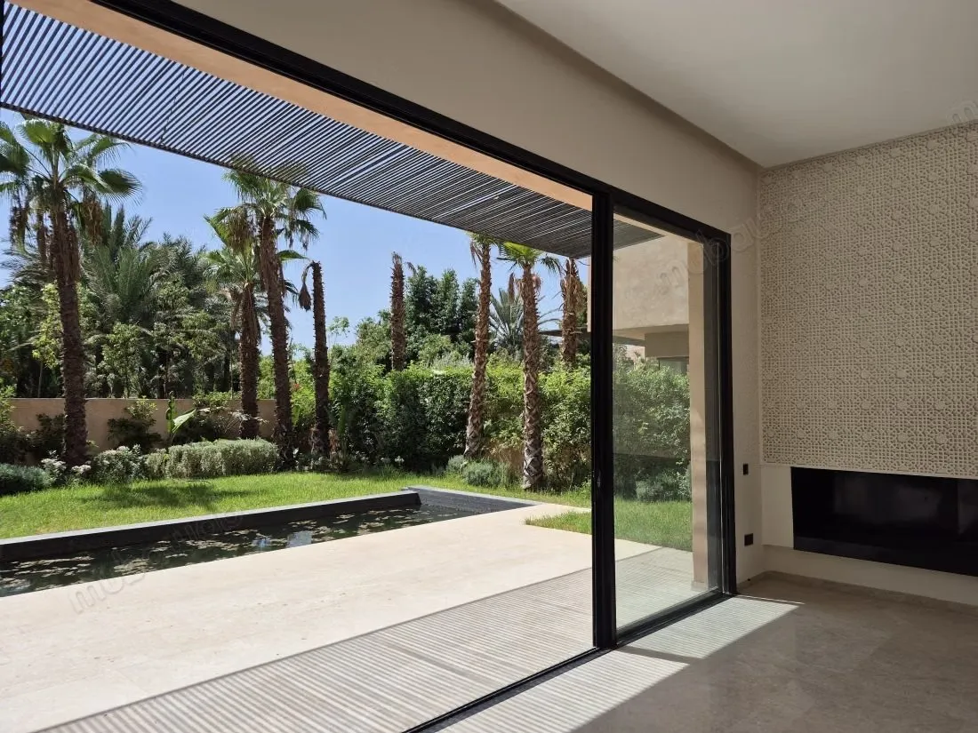 Villa de haut standing à vendre à Route Amizmiz - مراكش (2)