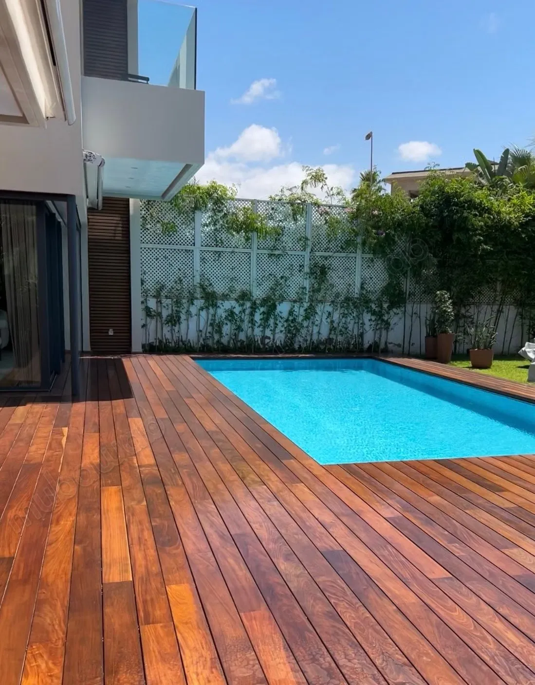 Villa haut standing a vendre ou a louer - الدار البيضاء