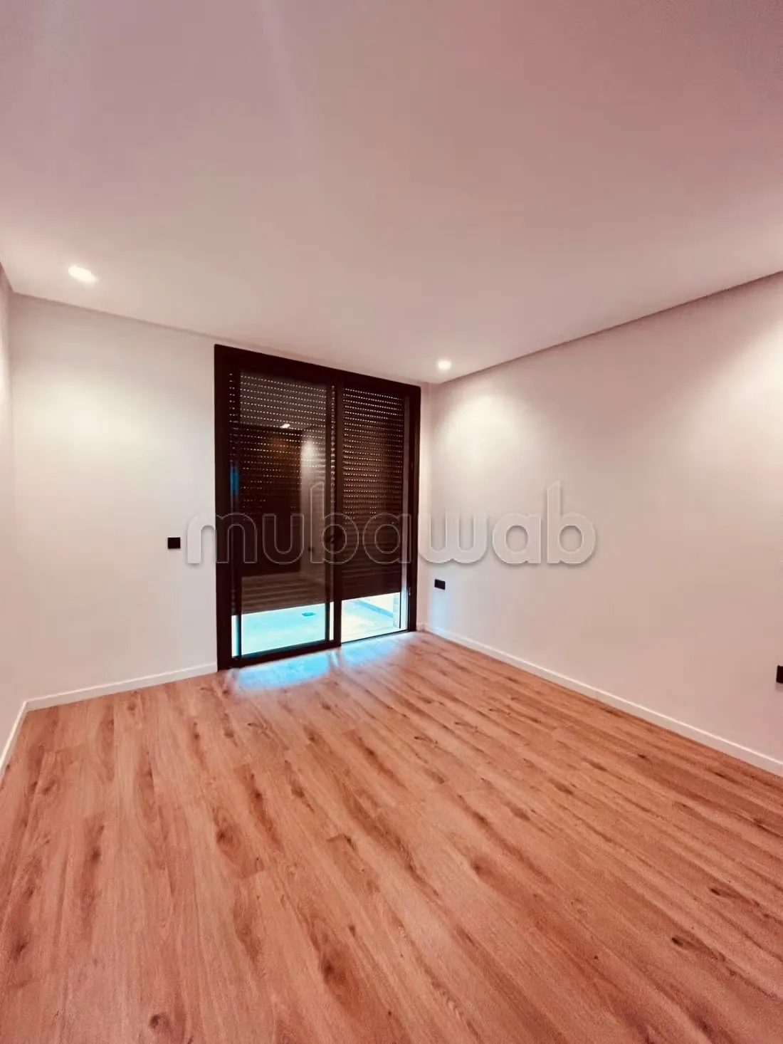 Très bel appartement à louer vide - الرباط (2)