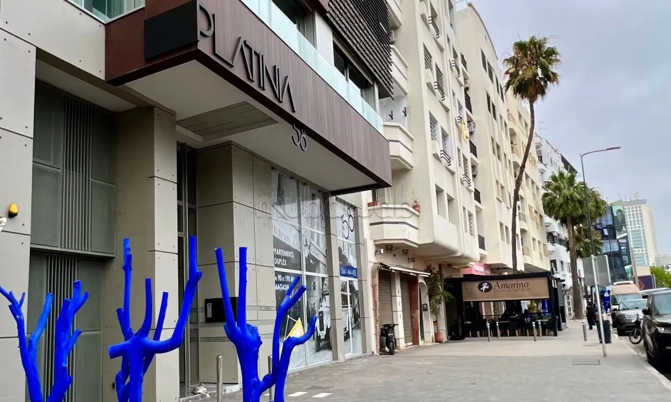 Local commercial à vendre avec rendement locatif - الدار البيضاء