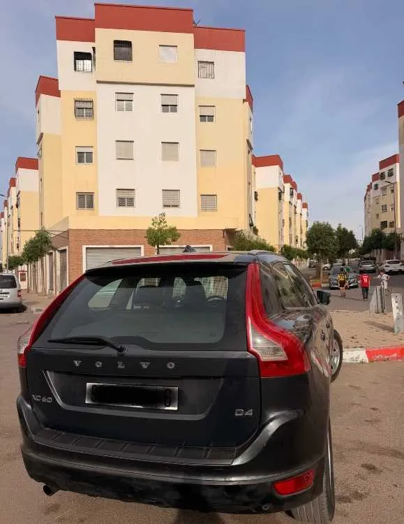 Volvo xc60 2012 diesel automatique – excellent éta - الدار البيضاء (3)
