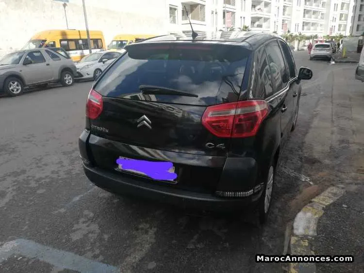 C4 picasso - الدار البيضاء (3)