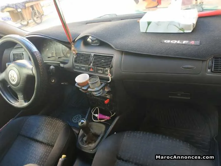 Volkswagen golf 4 model 2002 - أكادير (3)