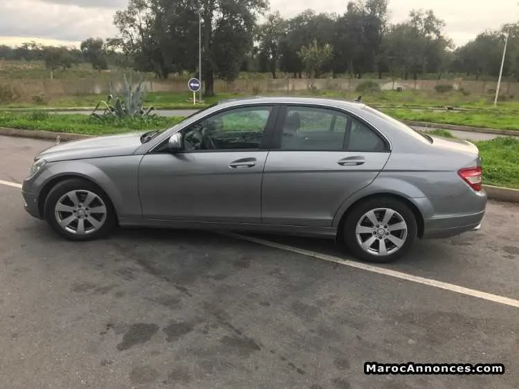 Mercedes benz classe c diesel 2009 - القنيطرة (2)