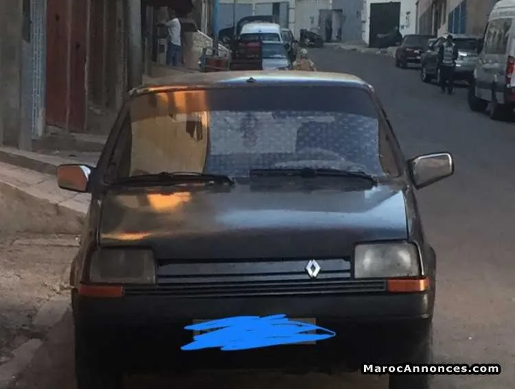 Renault super 5 a vendre - الدار البيضاء
