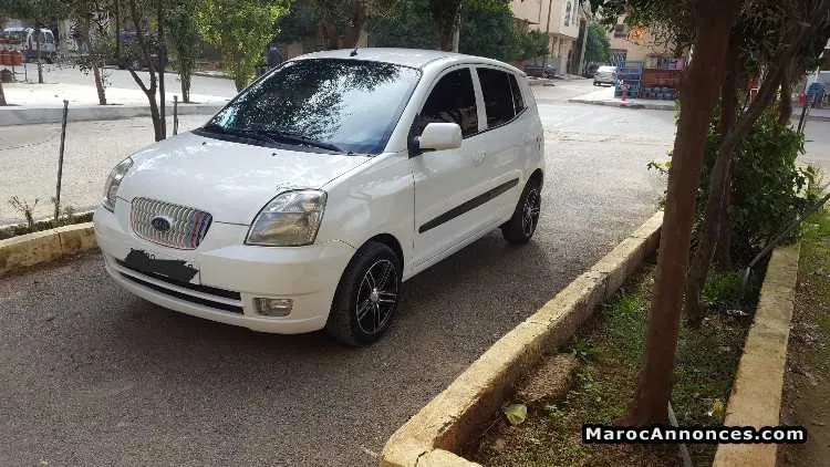 Kia picanto - مكناس