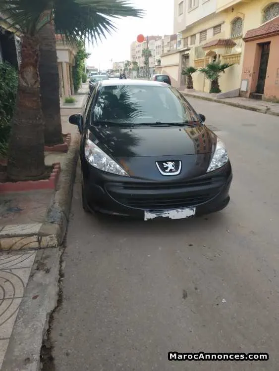 Peugeot 207 essence - الدار البيضاء (2)