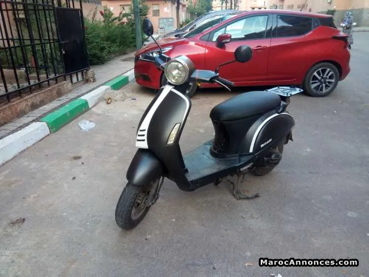 Moto italo synis - مراكش (2)