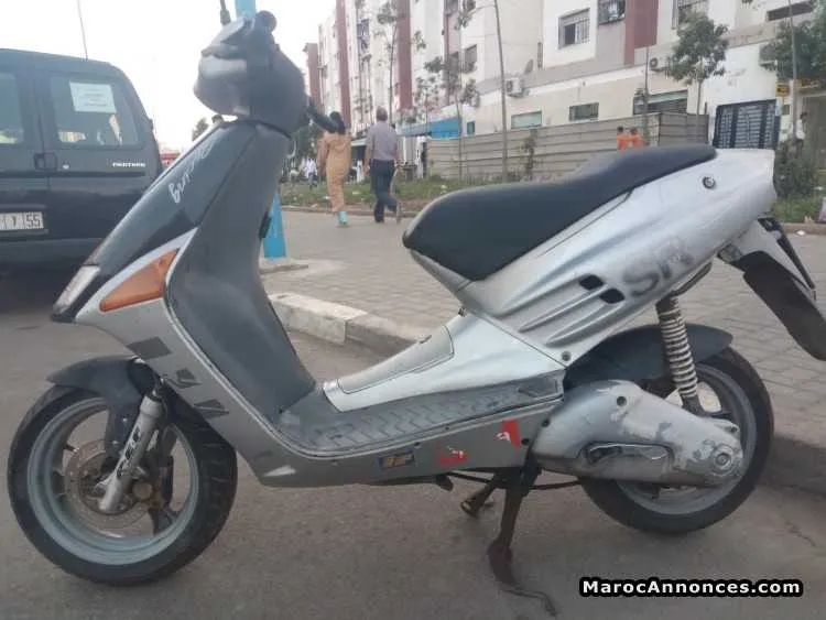 Aprila sr 50 - الدار البيضاء