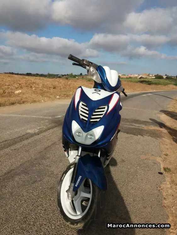 Netro yamaha modèle 2009 - الرباط