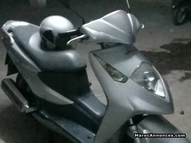 Honda dylan 125 - مراكش (2)
