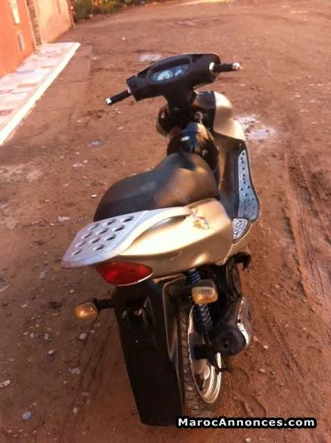 Scooter - أكادير