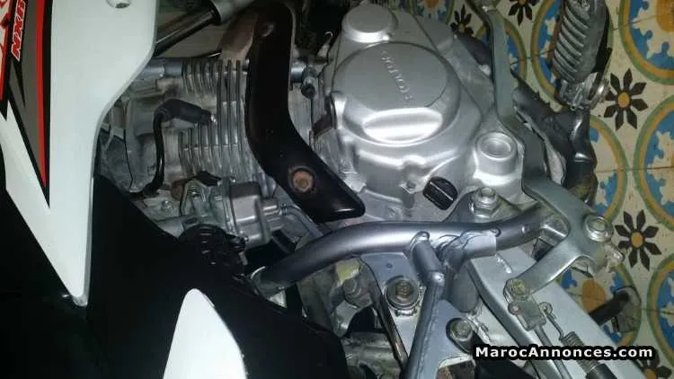Honda bross 125 - مراكش (3)