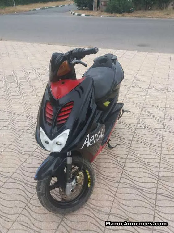 Yamaha aerox nitro - الرباط
