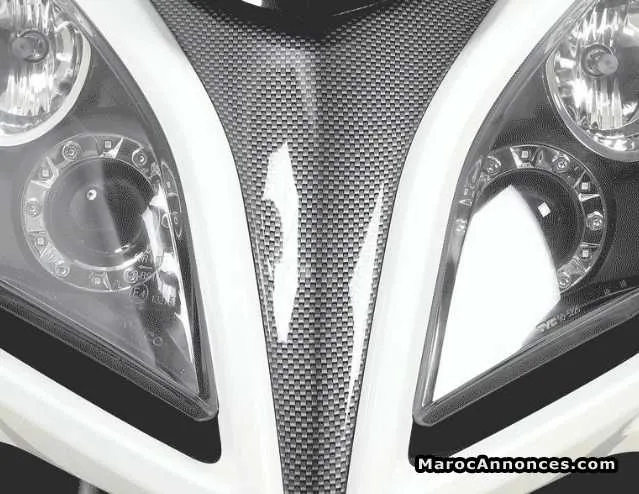 Carénage et accessoires kymco 300i - الدار البيضاء