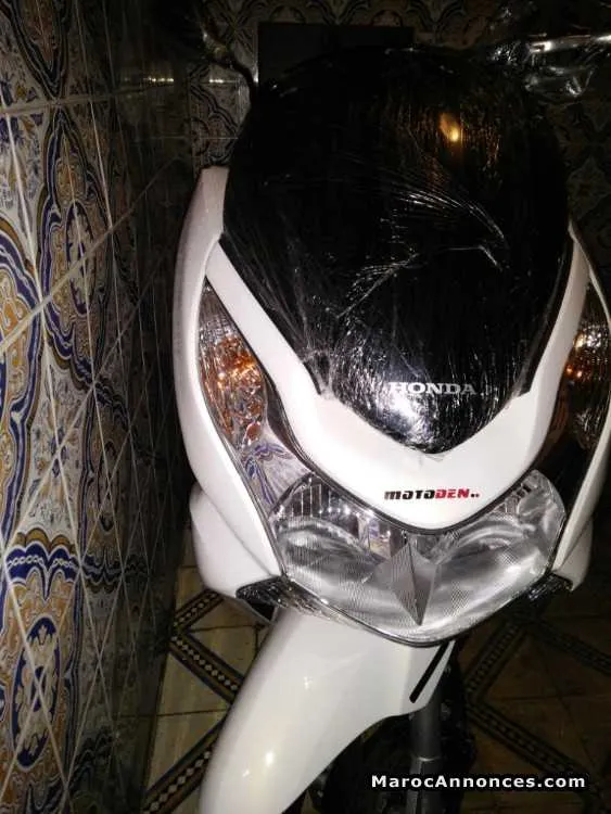 Moto honda pcx robot 125 - مراكش