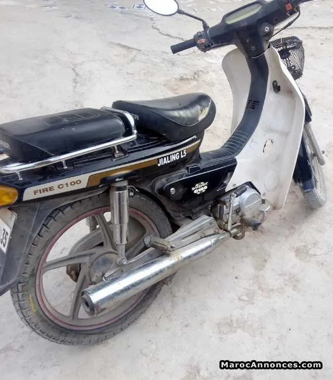 Motocycle dokker c100 - أكادير