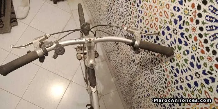 Velo de marathon/voyage - مراكش (2)