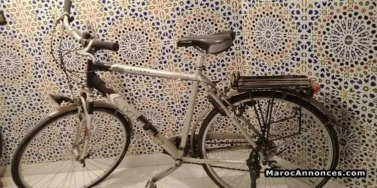 Velo de marathon/voyage - مراكش