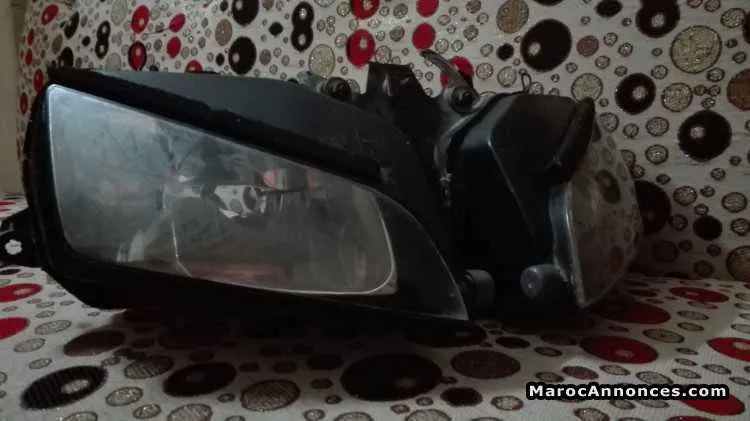Luminaire phare moto(rr honda 2004) - الدار البيضاء (2)