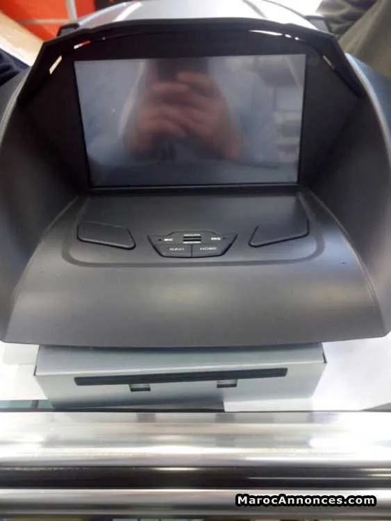 Ventre poste radio ford kuga-fiesta-focus - الدار البيضاء