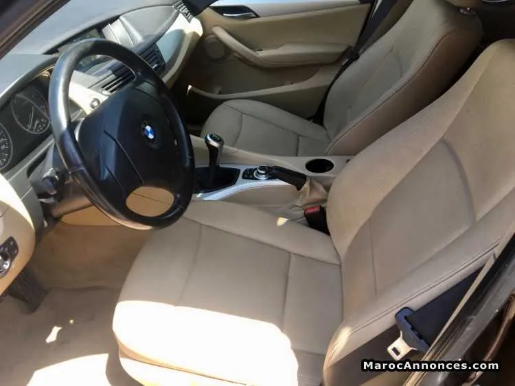 Bmw x1 diesel manuelle 4x4 - الدار البيضاء (3)