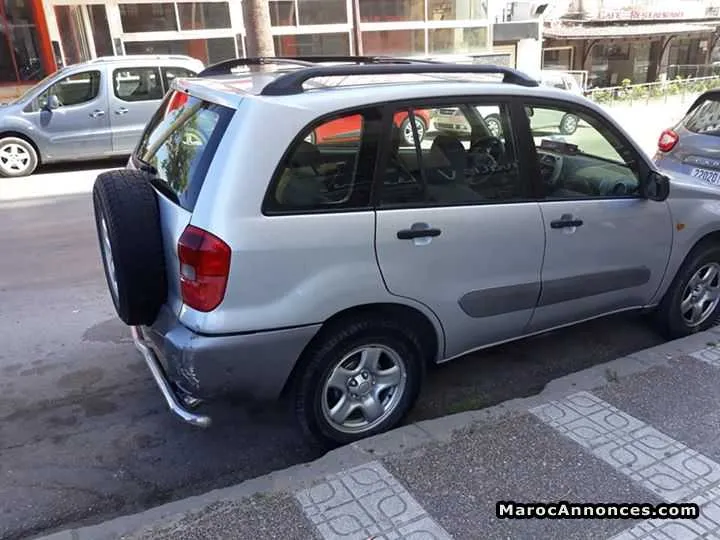 Toyota rav 4 à vendre - طنجة (3)