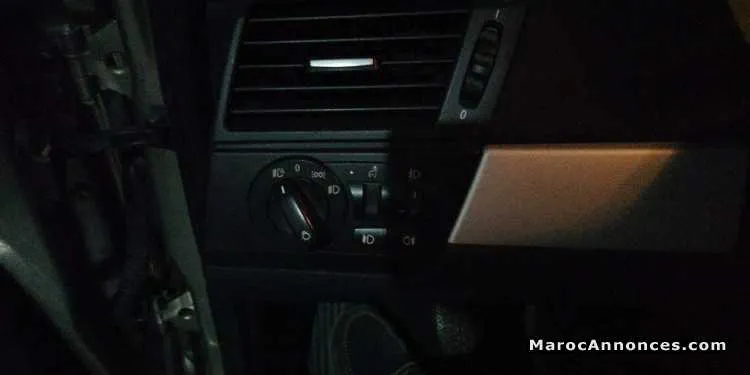 Vw x3 2.0i - الرباط