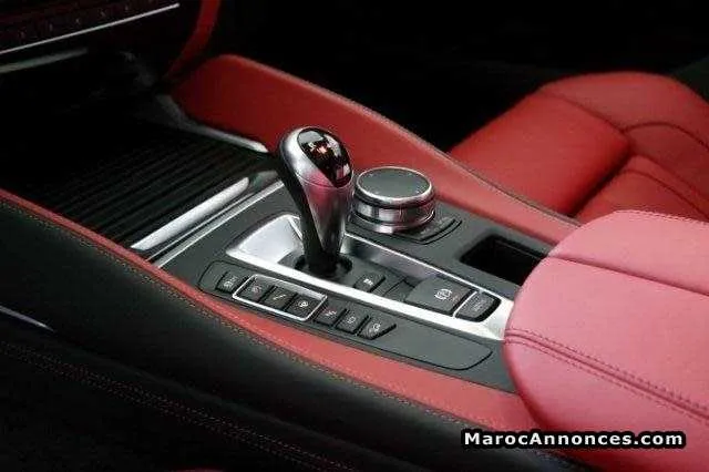 Bmw x6m 2018 - الداخلة