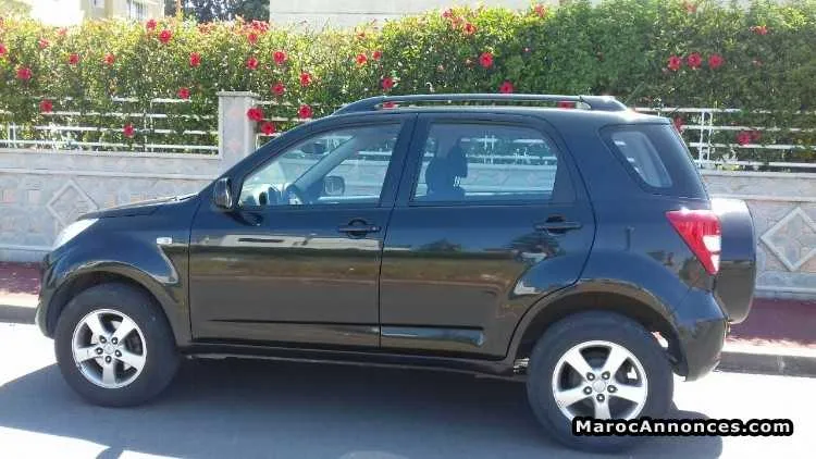 Voiture  4x4 à vendre - الرباط (2)