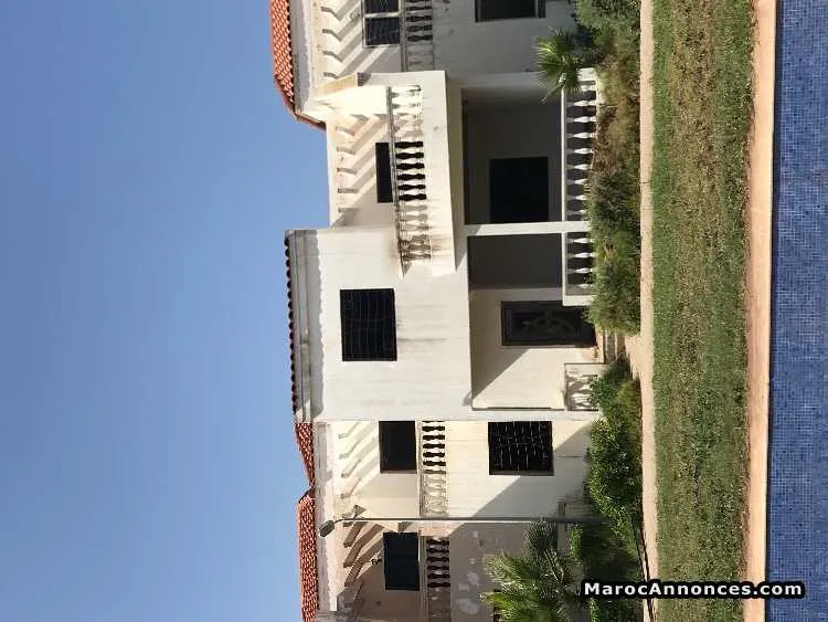 Duplex semi fini en bord de mer - الدار البيضاء (2)