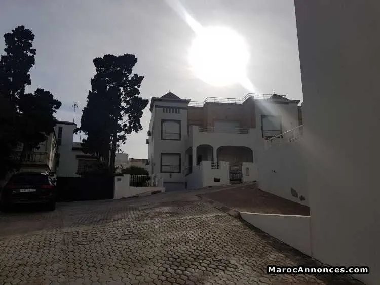 Vente villa de haute gamme proche de aswak assalam - طنجة