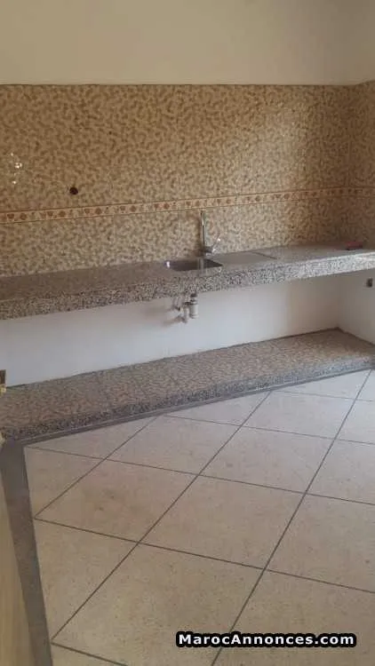 Maison de 130 m2 hay hassani - الدار البيضاء (3)