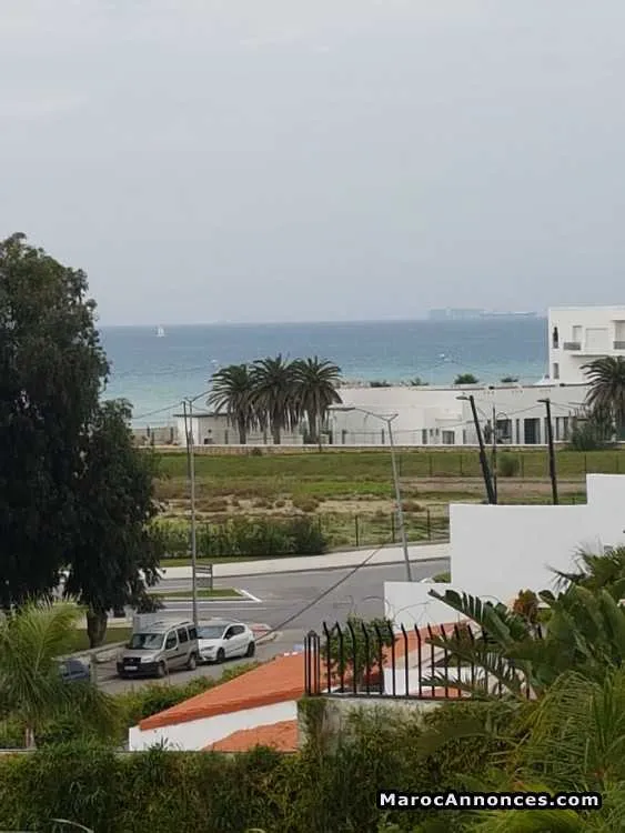 Villa d 610 m2 vue sur mer avec piscine à malabata - طنجة