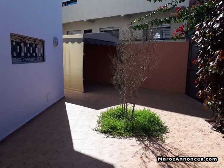Villa de 316 m2 à chateau d'eau - الجديدة