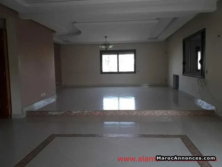 Vl384 villa a vendre a polo derriere bd taddart 5 - الدار البيضاء (3)