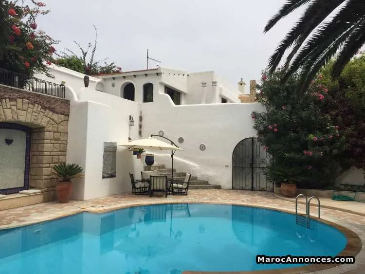 Villa à vendre de 800 m² à  bouznika - الرباط