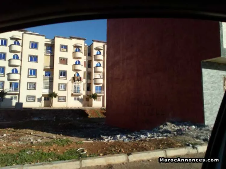 Terrain 104 metre - خريبكة (2)